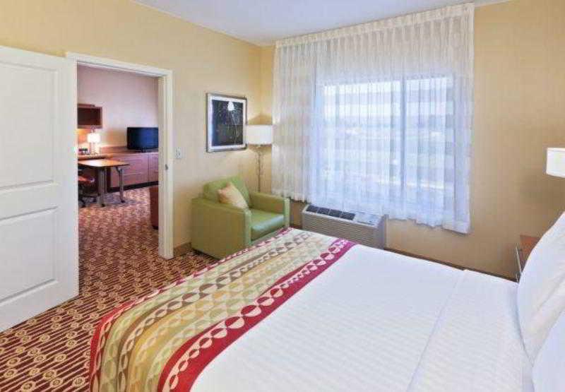 Towneplace Suites By Marriott Tulsa North/Owasso Εξωτερικό φωτογραφία