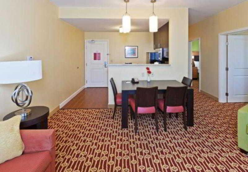 Towneplace Suites By Marriott Tulsa North/Owasso Εξωτερικό φωτογραφία